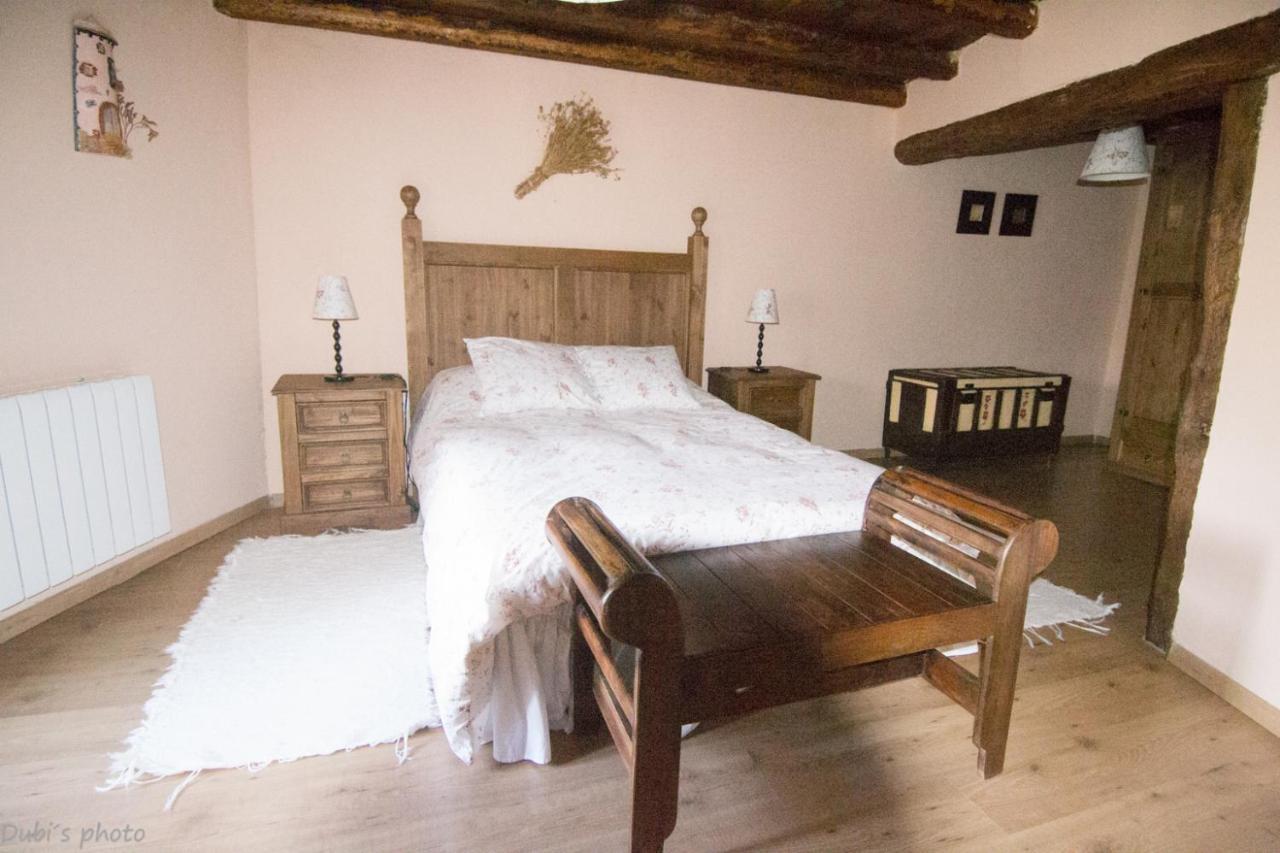 La Casita De Leire Guest House Tamajon Ngoại thất bức ảnh