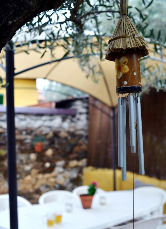 La Casita De Leire Guest House Tamajon Ngoại thất bức ảnh